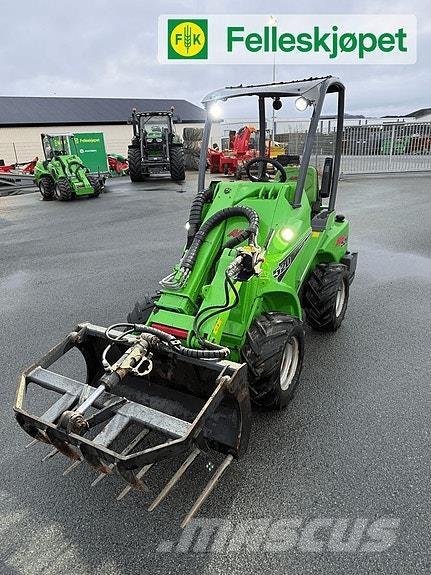 Avant 520 Міні-навантажувачі