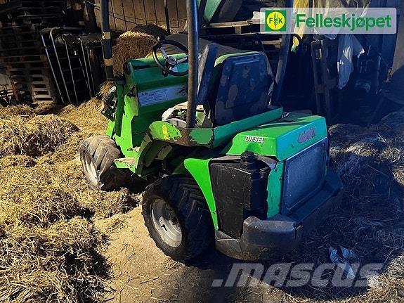 Avant 520 Телескопічні навантажувачі