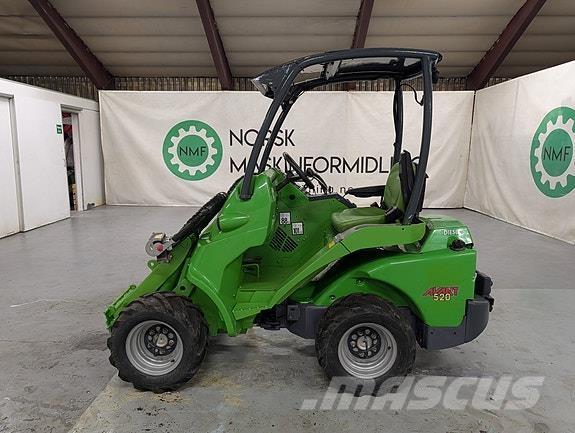 Avant 520 Навантажувачі зі змінним робочим обладнанням