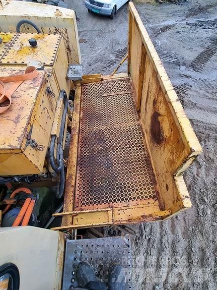 Brøyt ED1000T Гусеничні екскаватори