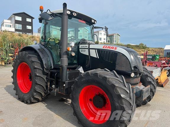CLAAS 640 ARION Трактори