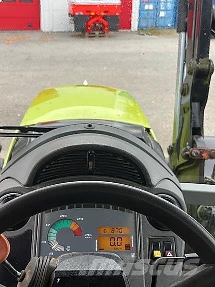 CLAAS Ares 697 Трактори