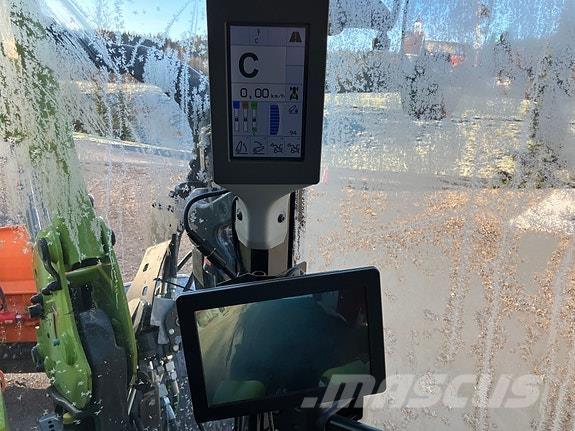 CLAAS Arion 420 Трактори