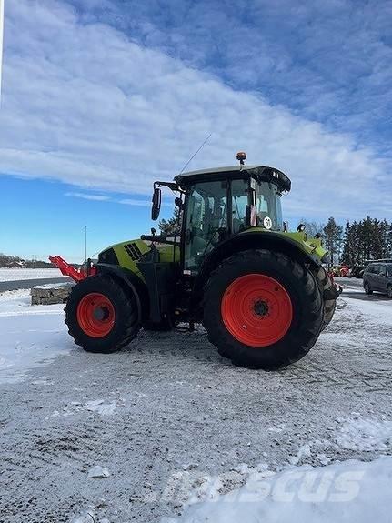 CLAAS Arion 610 Трактори