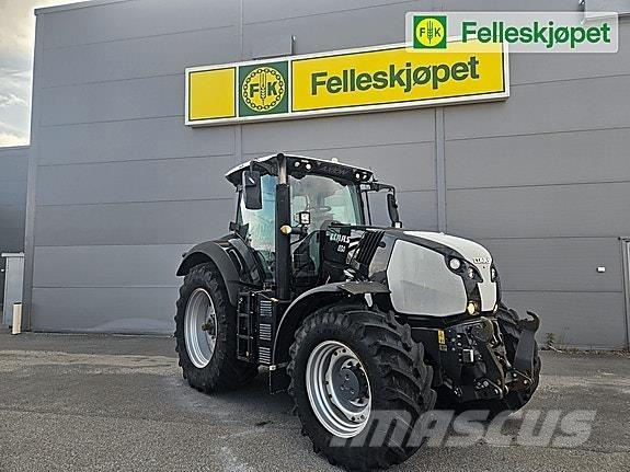 CLAAS AXION 830 Трактори