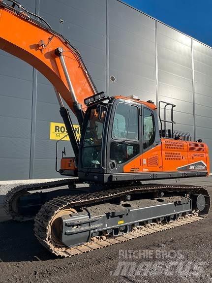 Doosan DX 300 LC-7 Гусеничні екскаватори
