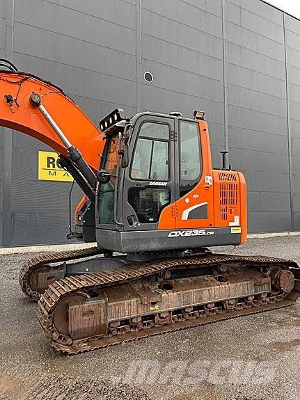 Doosan DX235LCR-5 Гусеничні екскаватори