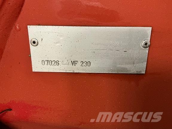  Dunn VF 230 Снігомітли