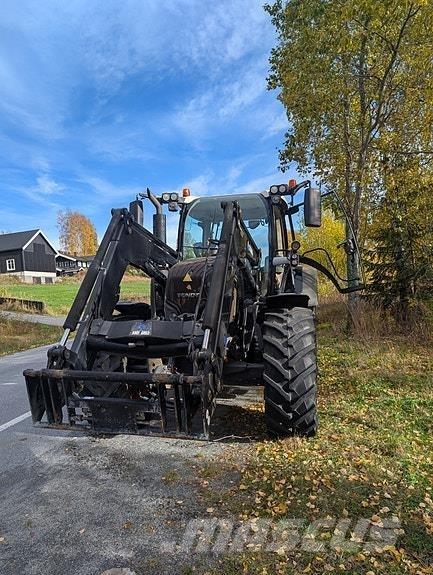 Fendt 516 scr Трактори