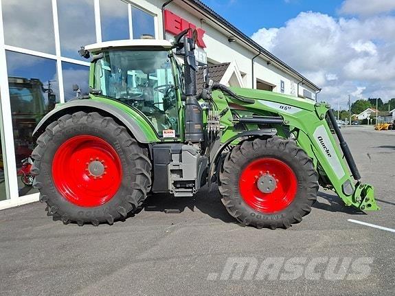 Fendt 720 Vario Трактори