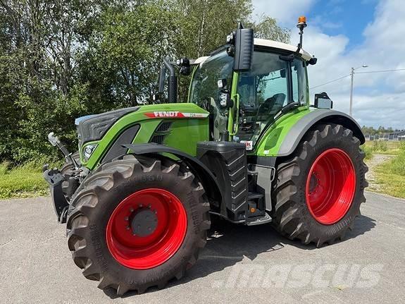 Fendt 724 Profi Трактори