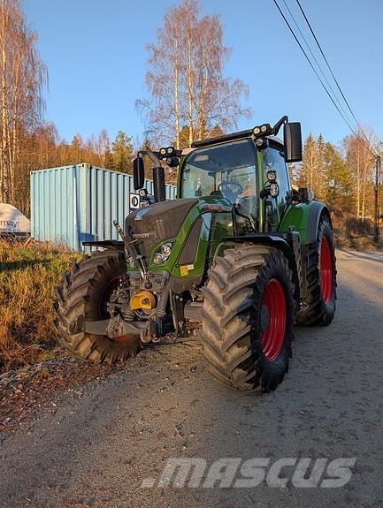 Fendt 724 profi+ Трактори