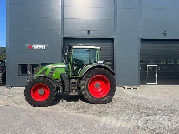 Fendt 724 VARIO Трактори