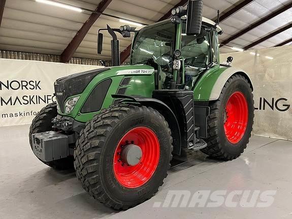 Fendt 724 Vario Трактори