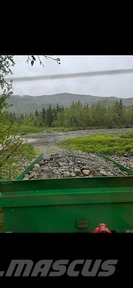 Foss-Eik  Прицепи загального призначення