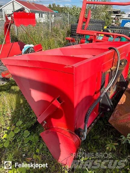 Globus 1600 Розсіювачі солі та піску