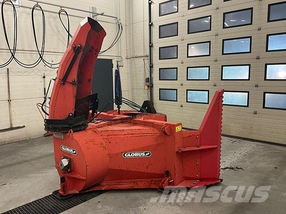 Globus GS 235 Снігомітли