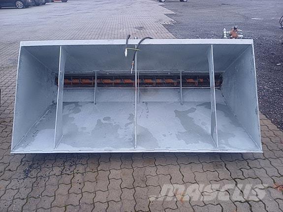 Globus GSK 1600 Розсіювачі солі та піску