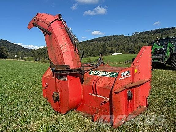 Globus GTF 260 Снігомітли