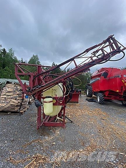 Hardi LZY 800 Самохідні обприскувачі
