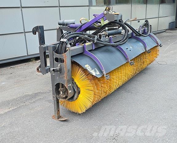 Holms SL280 Фронтальні навантажувачі