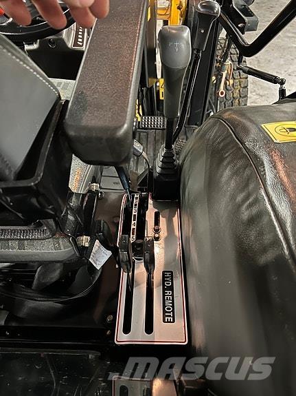 JCB 360 4x4 Трактори