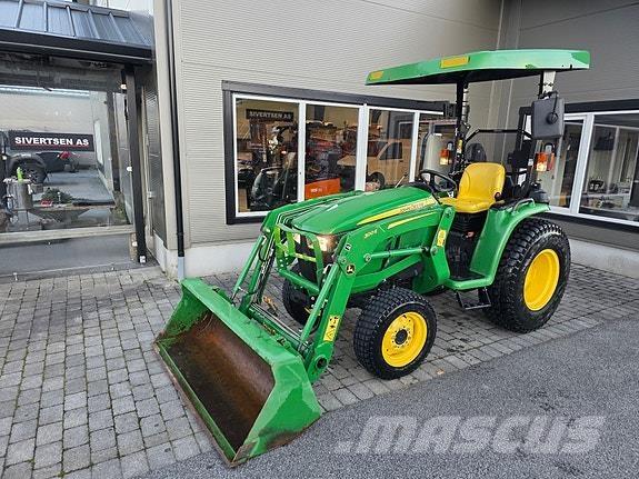 John Deere 3038E Трактори