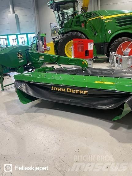 John Deere 331C Косилки