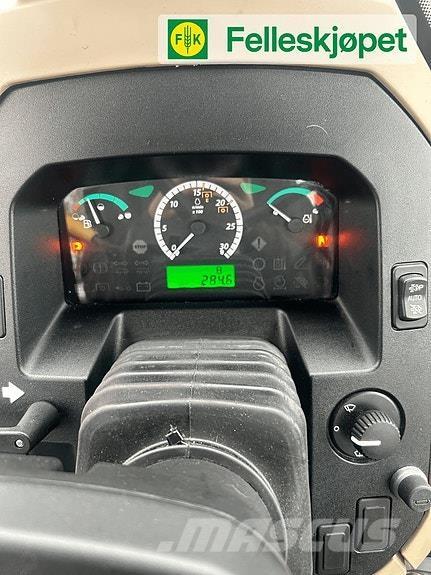 John Deere 5067E Трактори