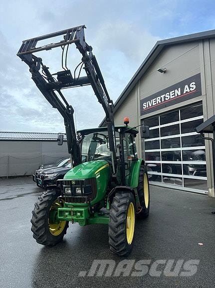 John Deere 5080 M Трактори