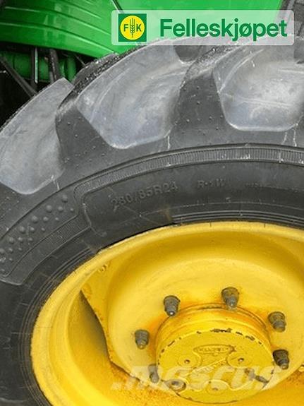 John Deere 5315 Трактори