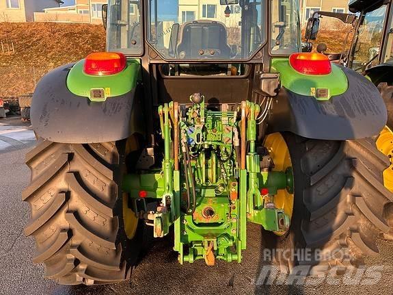 John Deere 6110MC Трактори