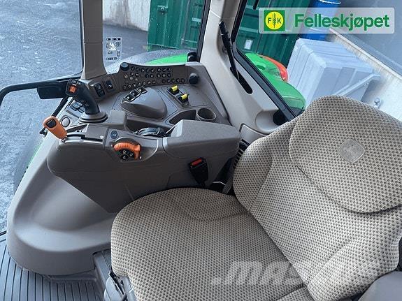 John Deere 6120M Трактори