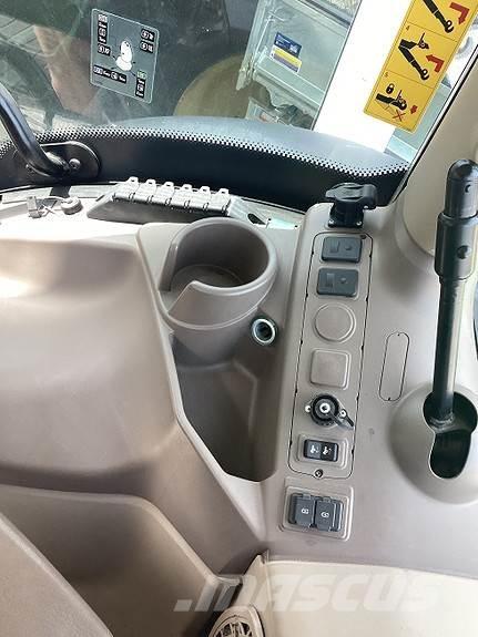 John Deere 6130R Трактори