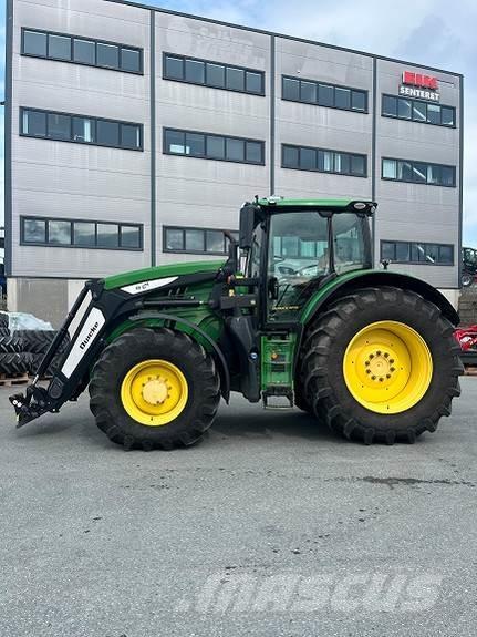 John Deere 6215 R Трактори