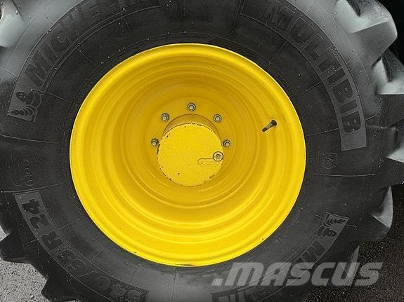 John Deere 6R150 Трактори