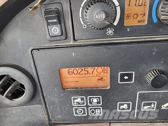 John Deere 7720 Трактори