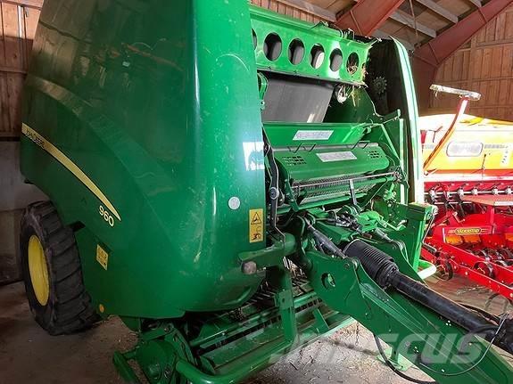 John Deere 960 Рулонні прес-підбирачі