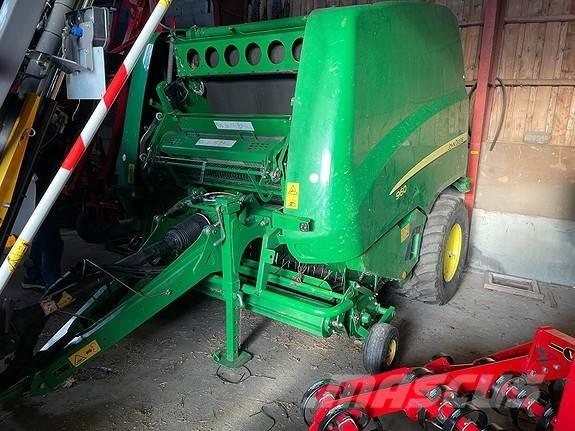 John Deere 960 Рулонні прес-підбирачі