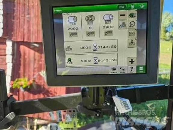 John Deere C441R Рулонні прес-підбирачі