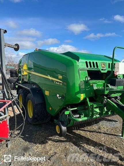 John Deere c441r Рулонні прес-підбирачі