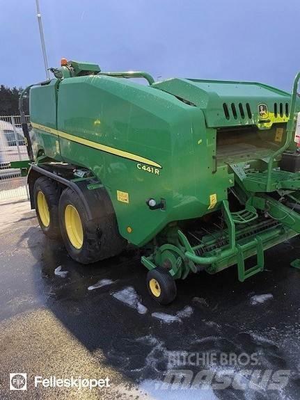 John Deere C441R Рулонні прес-підбирачі