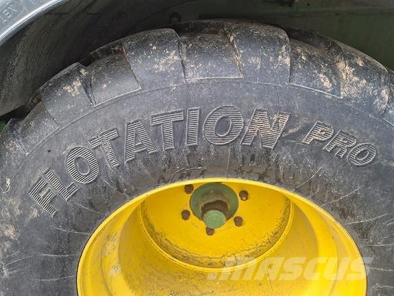 John Deere C441R Рулонні прес-підбирачі