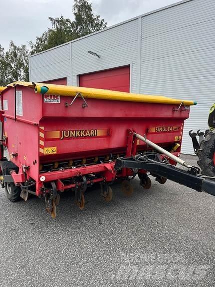 Junkkari 3000S Сівалки