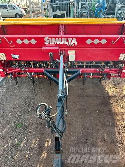 Junkkari 3000T Розсіювач мінеральних добрив