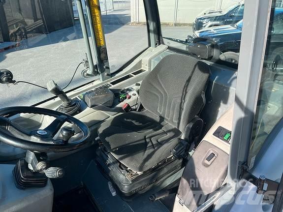 Kramer 5075 Фронтальні навантажувачі