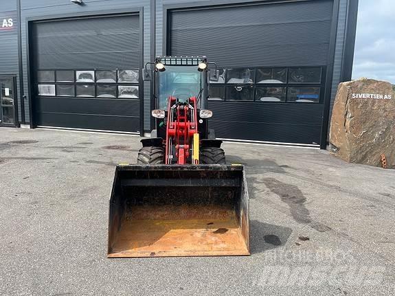 Manitou MLA5-50H Фронтальні навантажувачі