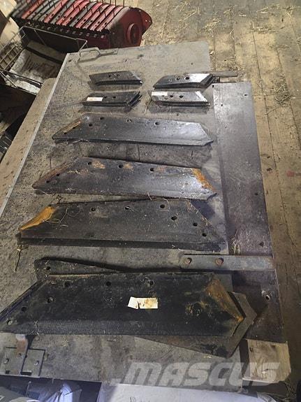 Maschio  Реверсивні плуги