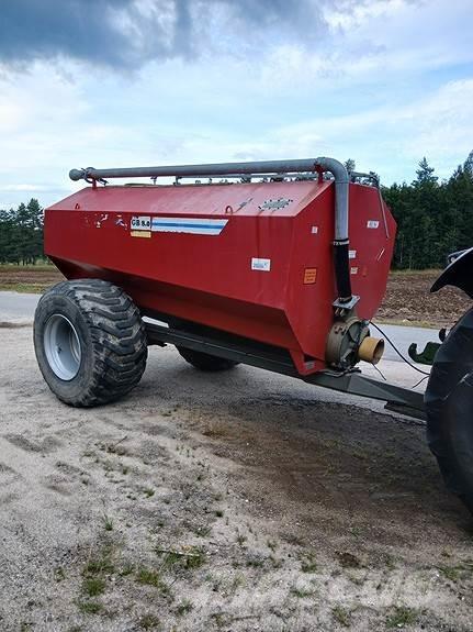 Moi GB-8 Розсіювач мінеральних добрив