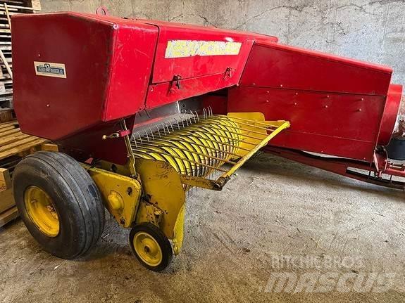 New Holland 276 Рулонні прес-підбирачі